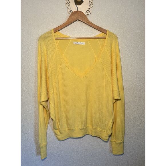 We The Free Tops - Free People We the Free Yellow Henley Thermal XS Raglan Sleeves Pullover